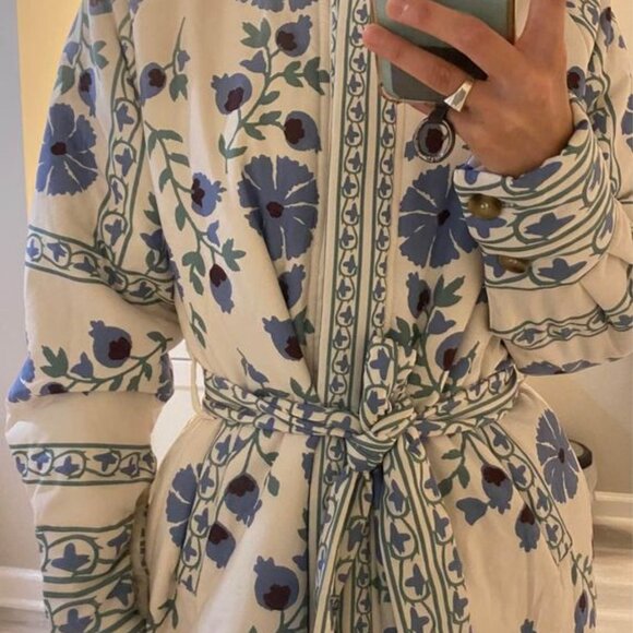 Quilted Jacket - Picture 2 of 6